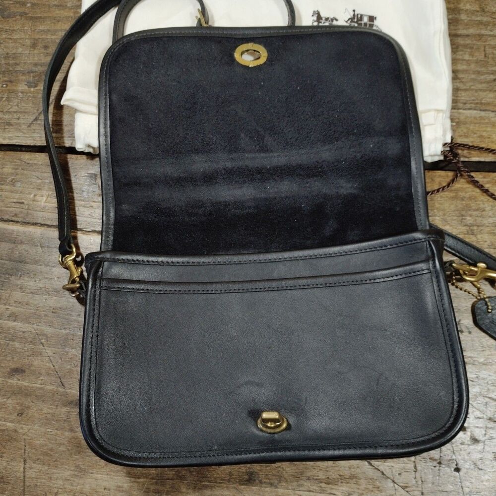 Vintage Coach Bag Purse Pocket Crossbody Black Leather 9755 Strap Dust Bag Tag - Picture 6 of 14